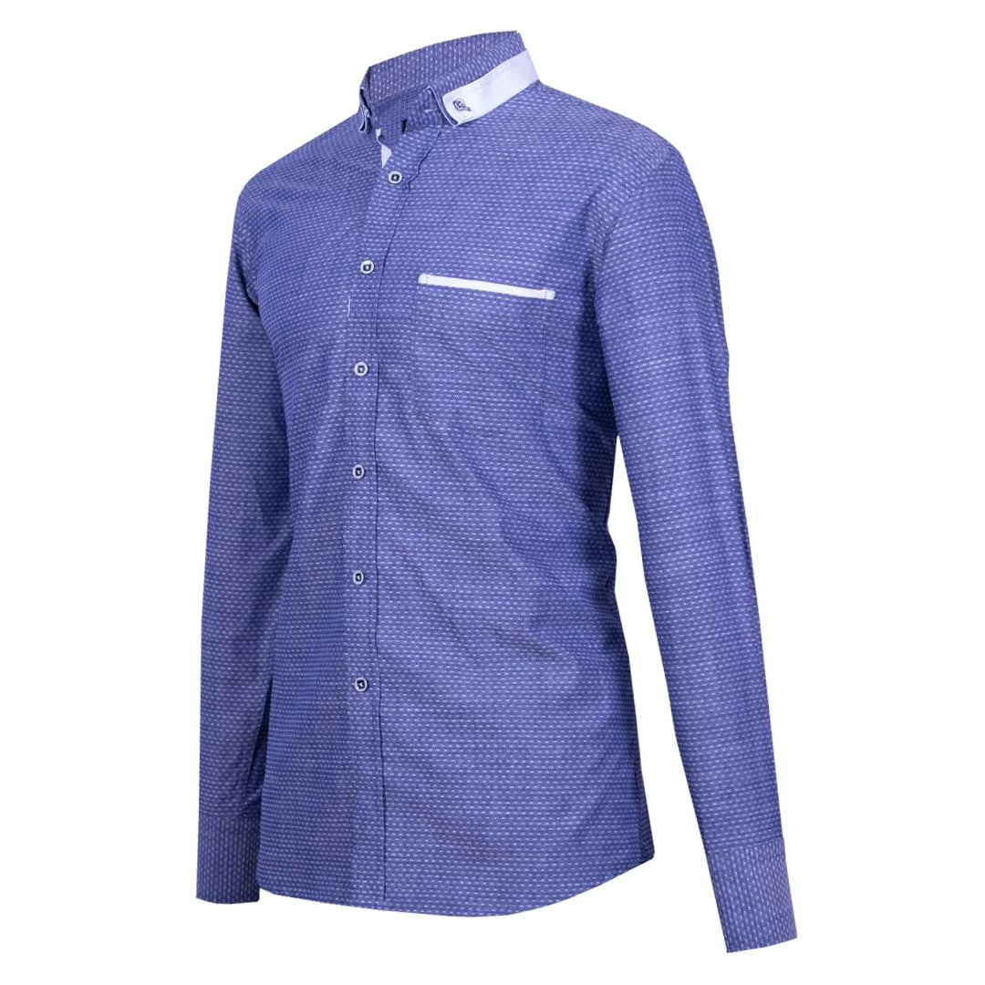 Camisa azul con detalles en blanco