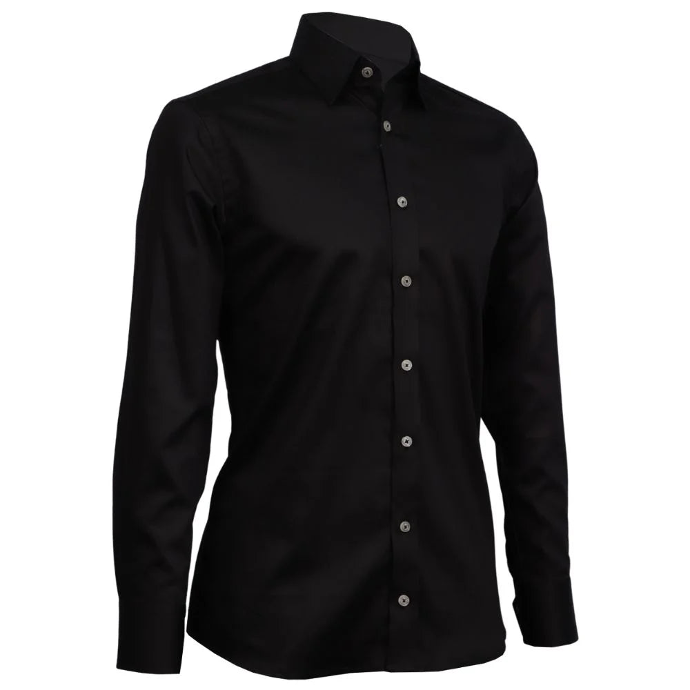 Camisa negra botones blancos con negro, boton atras cuello 2