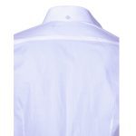 Camisa clásica blanca cuello con boton atrás