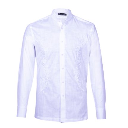 Camisa guayabera blanca, cuello neru con bordado